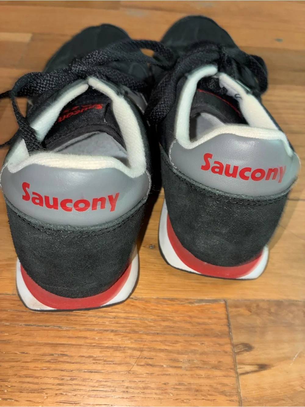 Vintage Woman’s 10  Saucony Jazz Original Black Running Walking Shoes pre owned